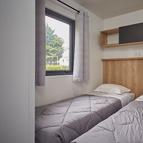 Stacaravan 6 personen - Premium Exclusief | 3 slaapkamers | 6 pers. | Verhoogd terras | Airconditioning | TV