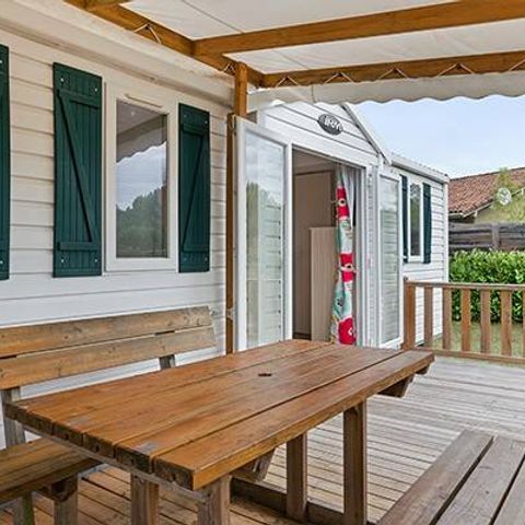 Stacaravan 6 personen - Stacaravan | Klassiek | 3 Slaapkamers | 6 Pers. | Verhoogd terras | TV