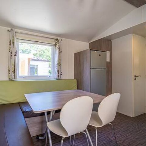 Bungalow 6 personen - Mobile-home | Comfort | 2 Slaapkamers | 4/6 Pers. | Verhoogd terras | Airconditioning.