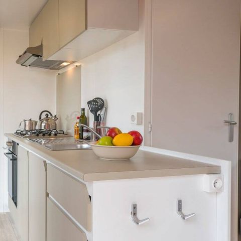 Bungalow 6 personen - Mobile-home | Comfort | 2 slaapkamers | 4/6 pers. | Verhoogd terras | 2 badkamers | Airconditioning.