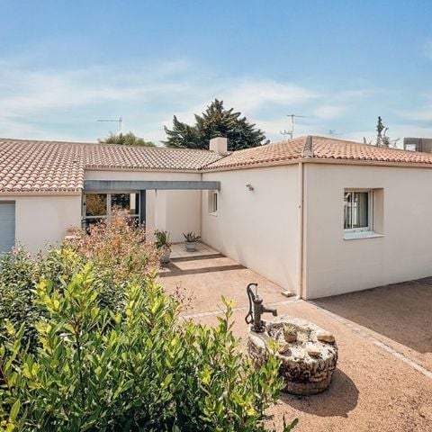 VAKANTIEHUIS 9 personen - Villa Balnéo voor 9 personen 3 slaapkamers 2 badkamers 130m² woonoppervlakte