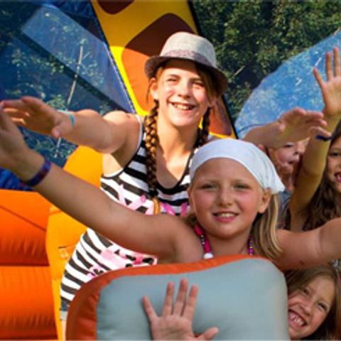 Camping Village Le Fayolan - Camping Jura - Afbeelding N°4