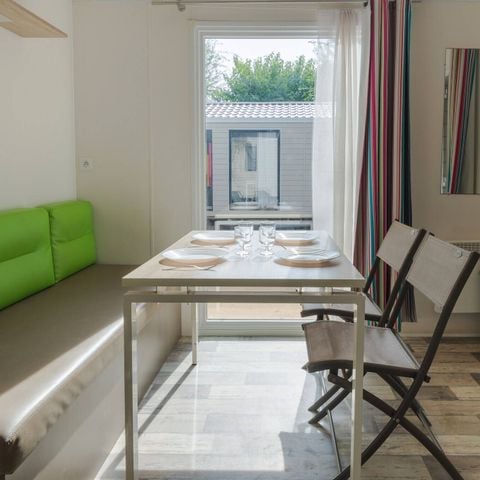 Stacaravan 6 personen - Mobile-home | Comfort | 2 Slaapkamers | 4/6 Pers. | Single terras | Air-con.