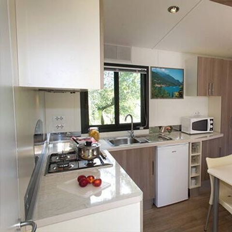 Stacaravan 6 personen - Mobile-home | Comfort | 2 Slaapkamers | 4/6 Pers. | Verhoogd terras | Airconditioning.