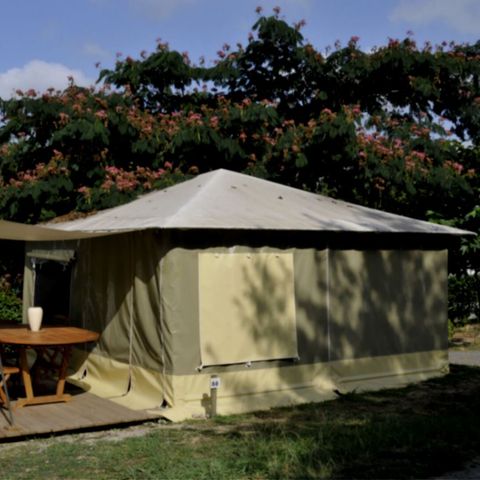 Bungalowtent 4 personen - (zonder sanitair)