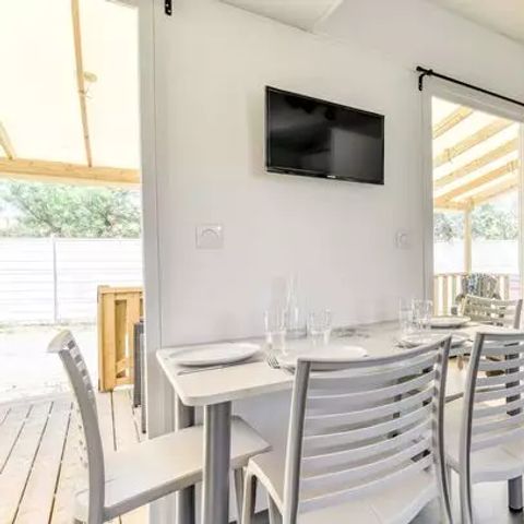 Stacaravan 4 personen - Premium | 2 slaapkamers | 4 pers. | Terras Lounge | Airconditioning | TV