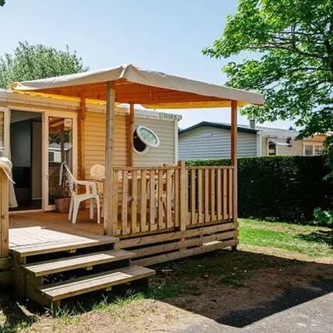 Stacaravan 4 personen - Comfort | 2 slaapkamers | 4 pers | Verhoogd terras | 2 badkamers | Airconditioning | TV
