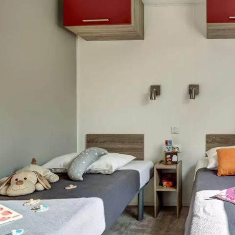 Stacaravan 6 personen - Cottage 4 kamers 6 personen Airconditioning + TV ****