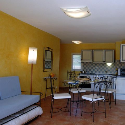 APPARTEMENT 4 personen - (max. 2 adults) Greoux les Bains