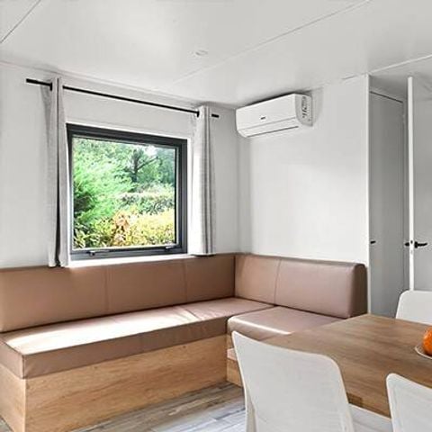 Stacaravan 4 personen - Premium | 2 Slaapkamers | 4 Pers | Verhoogd terras | Airconditioning | TV