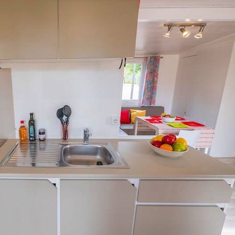 Stacaravan 6 personen - Stacaravan | Ultimate | 3 slaapkamers | 6 pers | Verhoogd terras | 2 badkamers | Airconditioning | TV