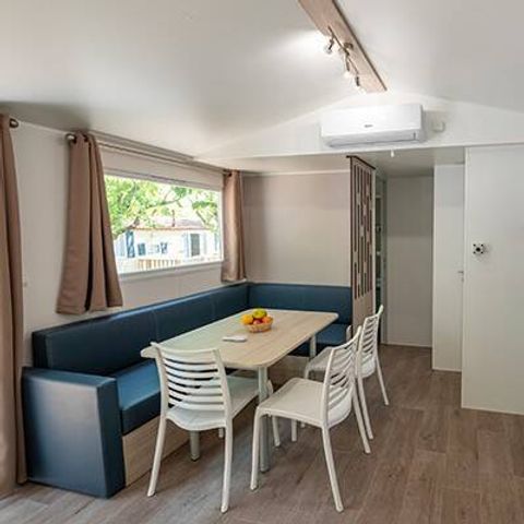 Stacaravan 6 personen - Stacaravan | Premium | 3 slaapkamers | 6 pers | Terras Lounge | Airconditioning | TV