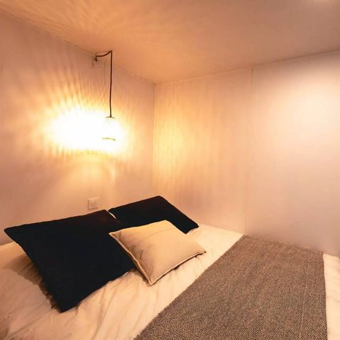 Accommodatie 4 personen - Coco Sweet | 2 Slaapkamers | 4 Pers | Verhoogd terras | Geen badkamer | Airconditioning