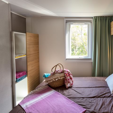 Stacaravan 6 personen - Premium | 3 slaapkamers | 6 pers. | Terras Lounge | Air-con.