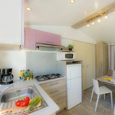 Stacaravan 4 personen - Klassiek | 2 slaapkamers | 4 slaapplaatsen | Enig terras | 1 badkamer