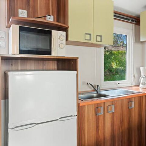 Stacaravan 4 personen - Stacaravan | Klassiek | 2 Slaapkamers | 4 Pers. | Overdekt verhoogd terras | TV