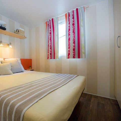 Stacaravan 4 personen - Comfort | 2 Slaapkamers | 4 Pers | Verhoogd terras | 1 Badkamer | TV