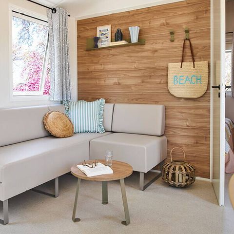 Stacaravan 6 personen - Comfort | 2 Slaapkamers | 4/6 Pers | Verhoogd terras | Airconditioning