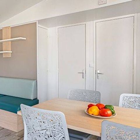 Stacaravan 4 personen - Comfort | 2 slaapkamers | 4 pers | Eenpersoons terras | Airconditioning | TV