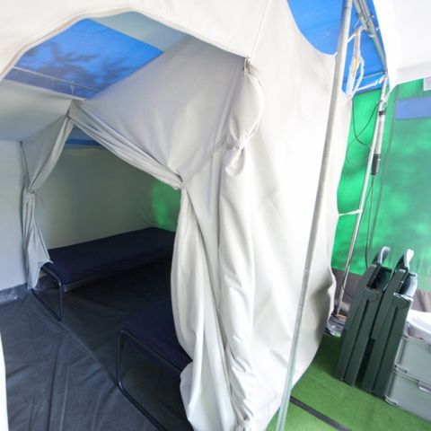 Bungalowtent 6 personen - BT luxe tent, 2 hutten zonder sanitair