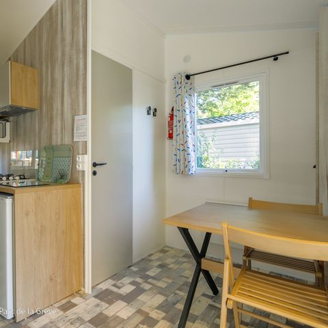 Stacaravan 2 personen - Home Confort 1bed (klassiek assortiment)