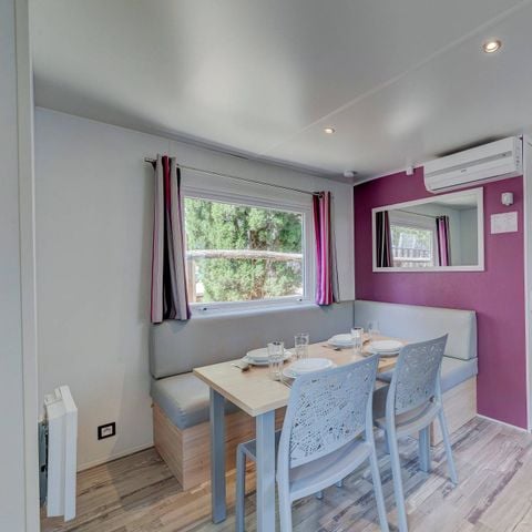 Stacaravan 4 personen - Premium | 2 slaapkamers | 4 pers. | Enig terras | 1 badkamer | Airconditioning