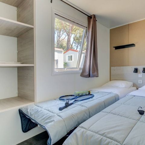 Stacaravan 4 personen - Comfort | 2 slaapkamers | 4 pers | Eenpersoons terras | Airconditioning