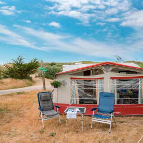 STAANPLAATS - Locatie aan het strand ** (in het Frans)