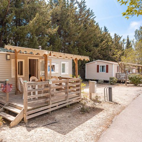 Stacaravan 4 personen - Klassiek | 2 Slaapkamers | 4 Pers. | Verhoogd terras | Airconditioning.