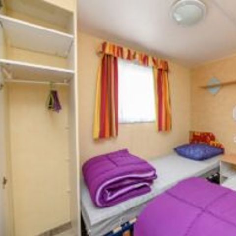 Stacaravan 6 personen - Aqua 2 Slaapkamers 4/6 Personen Halfoverdekt Terras