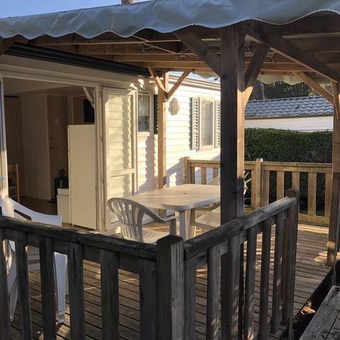 Stacaravan 6 personen - Aqua 3 slaapkamers 6 personen Half overdekt terras