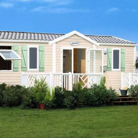 Stacaravan 6 personen - 4 kamers 6 personen + TV