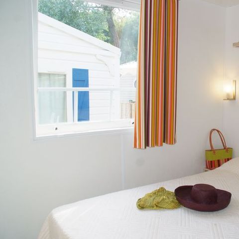 Stacaravan 6 personen - CAP CAMARAT