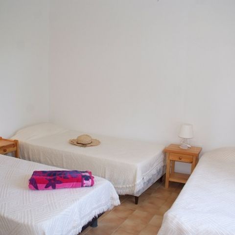 LANDHUIS 5 personen - RAYOL