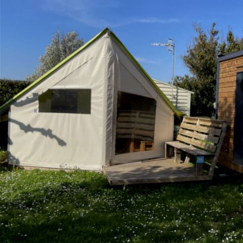 Safaritent 4 personen - LODGE SAHARI met eigen badkamer