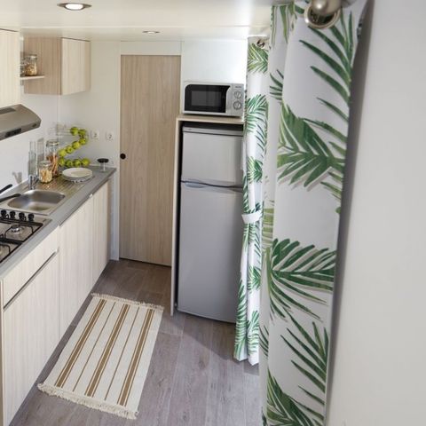 Stacaravan 6 personen - 2 slaapkamers - TV + Airconditioning