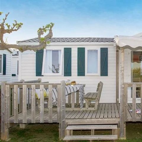 Stacaravan 6 personen - Mobile-home | Comfort XL | 3 slaapkamers | 6 pers. | Verhoogd terras | Airconditioning