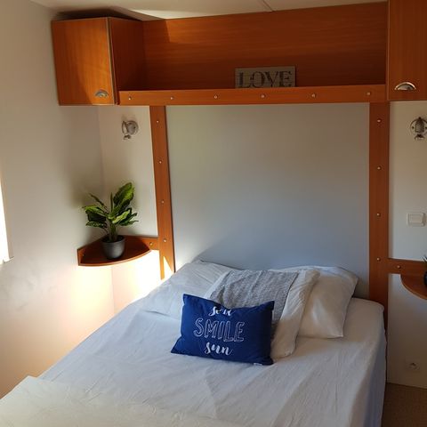 Stacaravan 4 personen - MH Les Myrtes 4p 2Ch 1Sdb