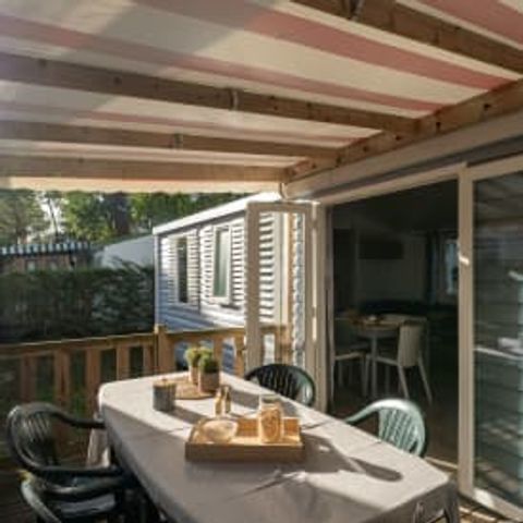 Stacaravan 6 personen - Cottage Baby 5/6p 3ch ***