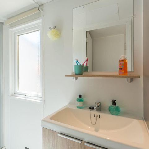 Stacaravan 5 personen - Comfort 4/5-persoons stacaravan met airconditioning (ca. 26 m²)