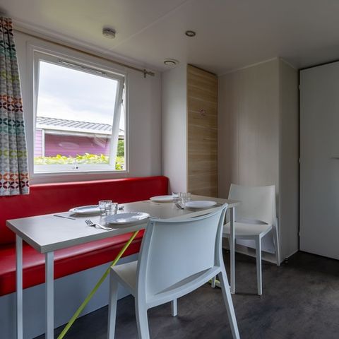 Stacaravan 4 personen - Klassieke 2-slaapkamer stacaravan voor 4 personen