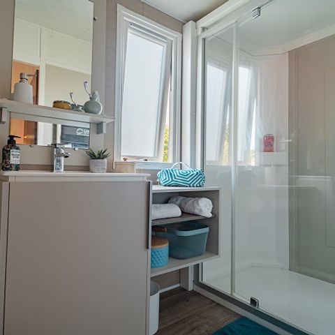Stacaravan 6 personen - TRIO PREMIUM JACUZZI