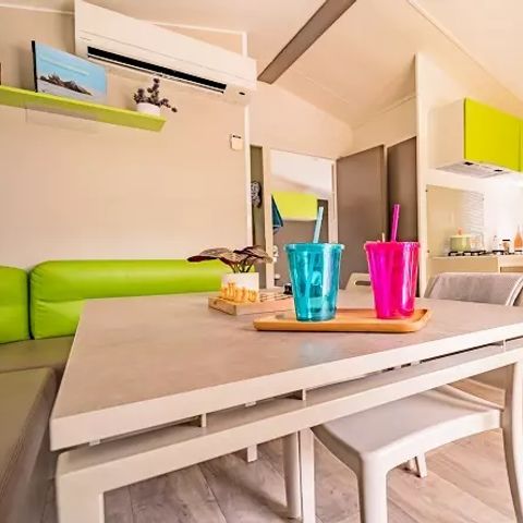 Stacaravan 4 personen - Vrije tijd 3 kamers 4 personen Airconditioning + TV