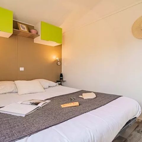 Stacaravan 6 personen - Féérique 4 Kamers 6 Personen Airconditioning + TV