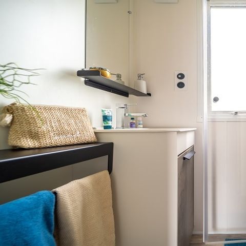 Stacaravan 8 personen - Quattro Premium-reeks met jacuzzi