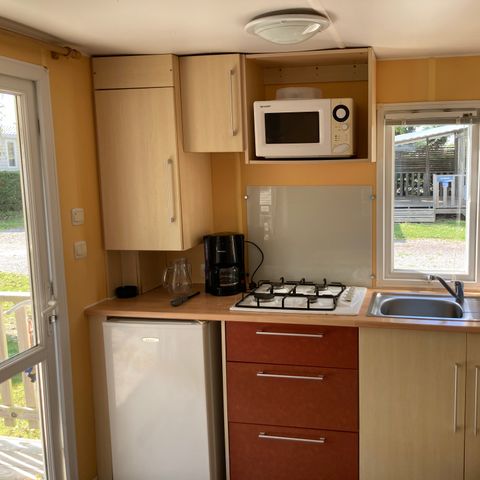 Stacaravan 3 personen - STANDARD ECO 1 kamer 16m² overdekt terras