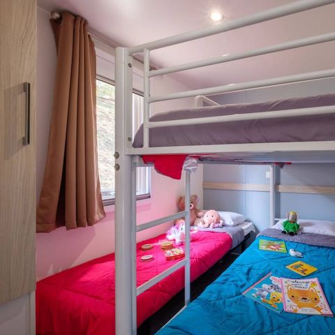 Stacaravan 5 personen - Comfort | 2 Slaapkamers | 5 Pers | Verhoogd terras | Airconditioning | TV