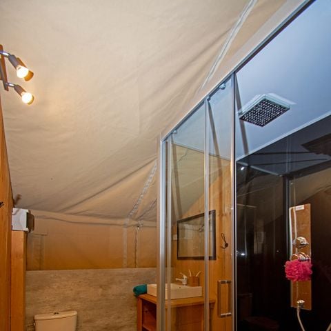 Safaritent 5 personen - Premium lodgetent met sanitair voor 5 personen