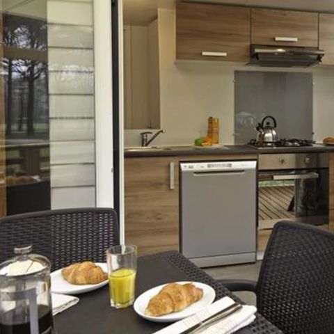Stacaravan 8 personen - Mobile-home | Premium | 3 slaapkamers | 6/8 pers. | Verhoogd terras | Air-con.