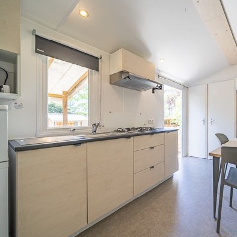 Stacaravan 4 personen - Klassiek | 2 Slaapkamers | 4 Pers. | Verhoogd terras | Airconditioning.